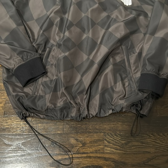 Lightly worn Metalwpod windshirt size medium - Picture 4 of 4